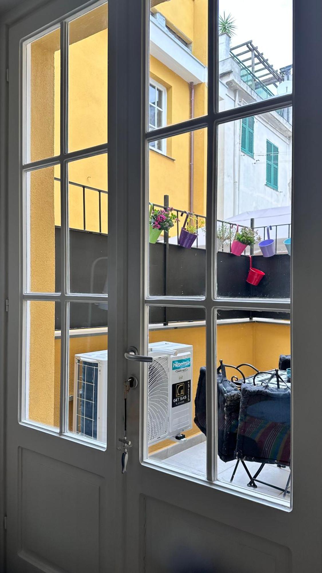 Centro Storico Caruggi 2Min Acquario Pellicceria Superior Loft Palazzo Rolli Apartment Genoa Luaran gambar